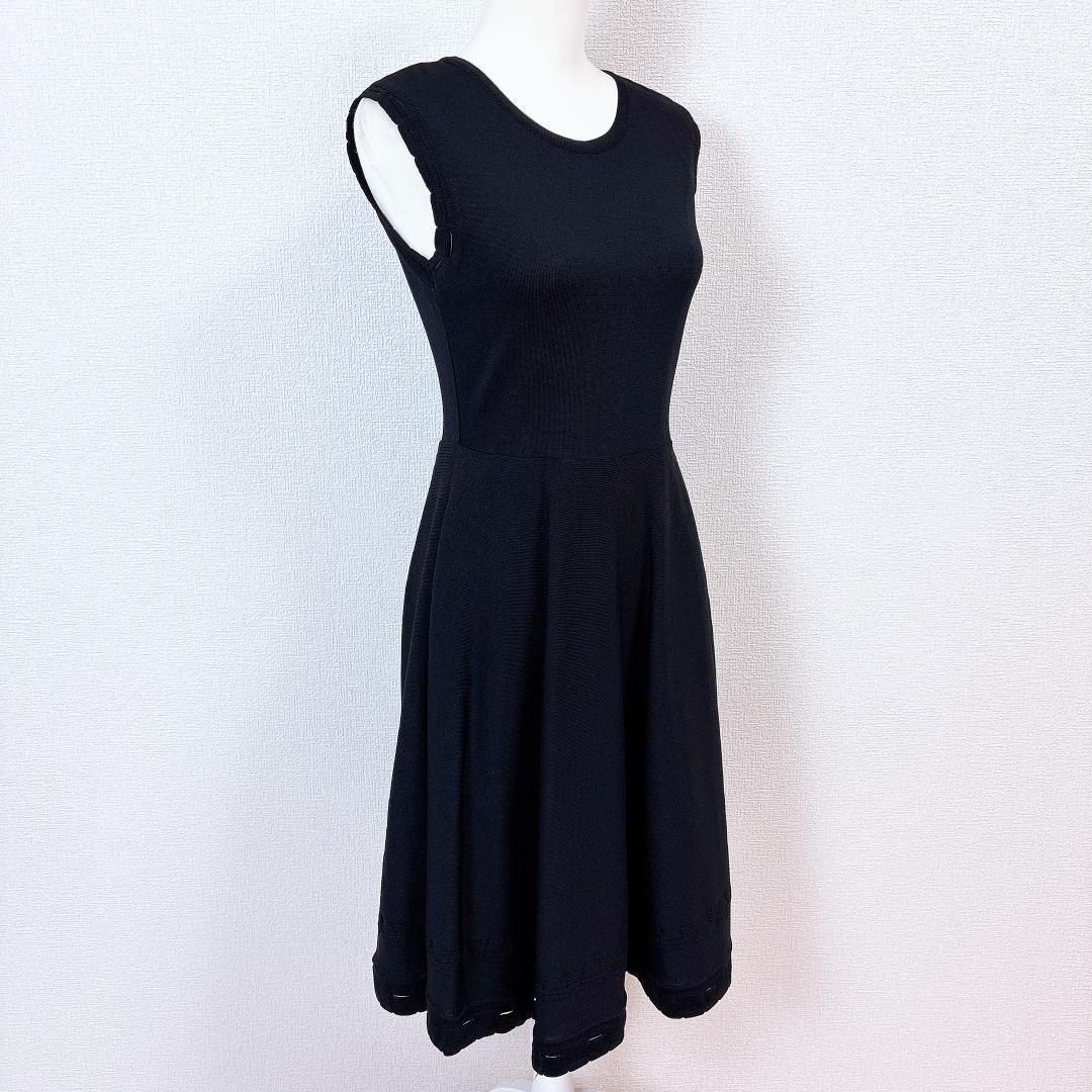 美品】 FOXEY サマーニット ノースリーブワンピース フレア 40 黒