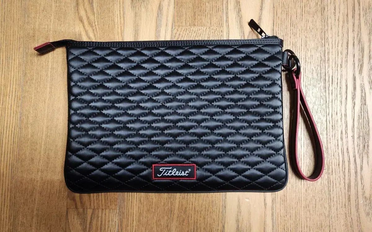 タイトリスト Zett ブラック クラッチバッグ | ポーチ