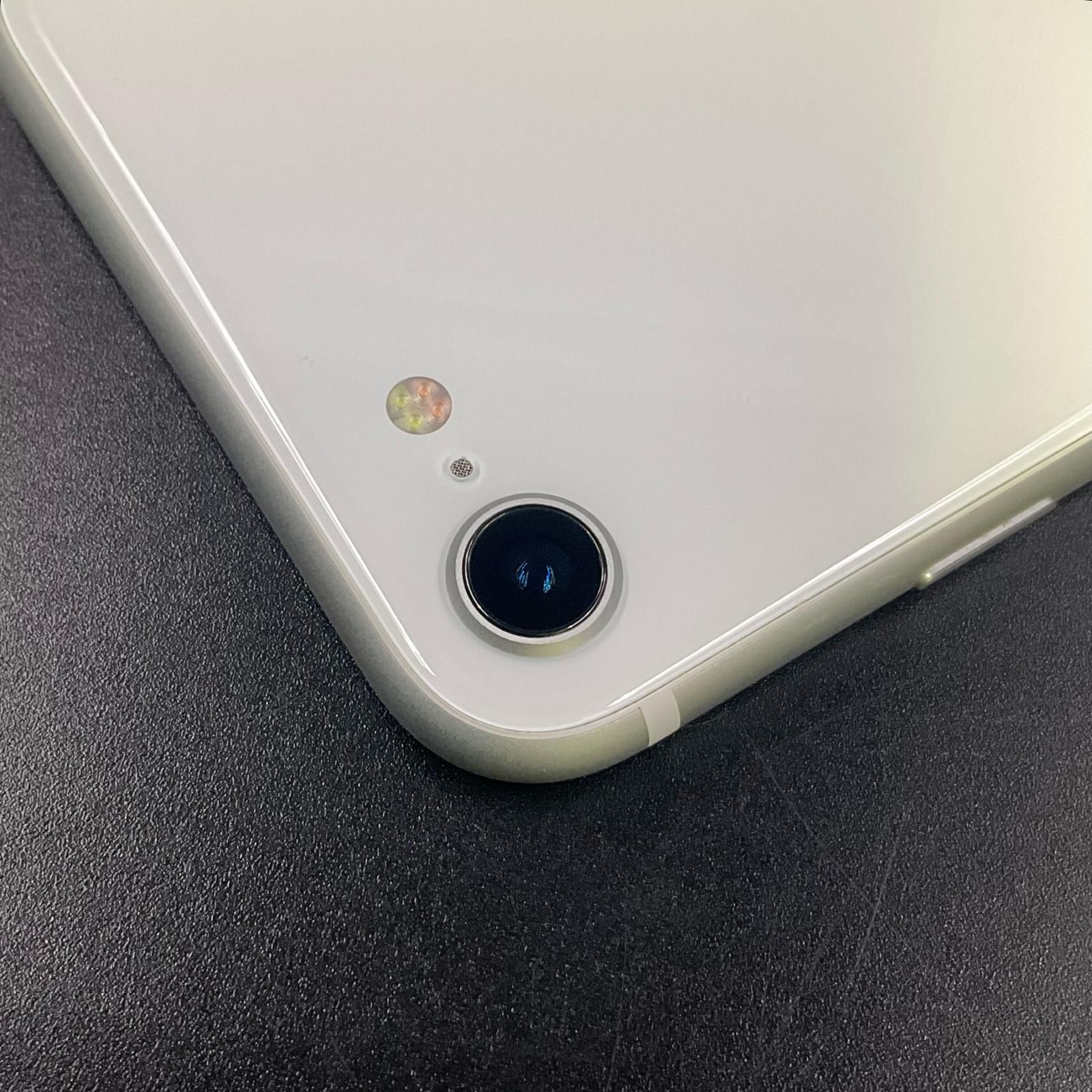 iPhone SE 第2世代64GB ホワイトdocomo公式オンラインショップ
