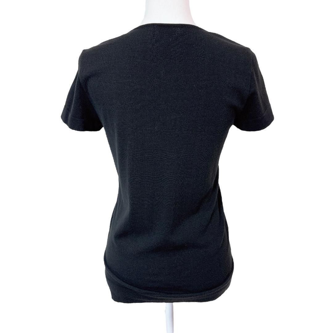 【美品】FOXEY 半袖フロントリボンニット 40 ハーフジップ 無地 ブラック 美品】FOXEY 半袖フロントリボンニット 40 ハーフジップ 無地 ブラック