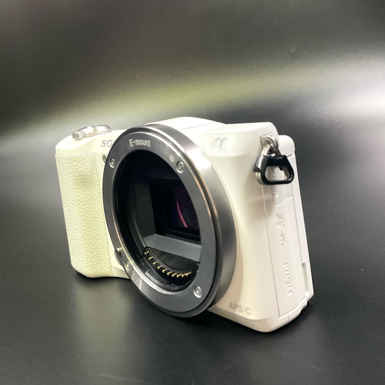 SONY α5100 ボディ ホワイト シャッター数988回 ILCE-5100 SONY α5100 ボディ ホワイト シャッター数988回 ILCE-5100