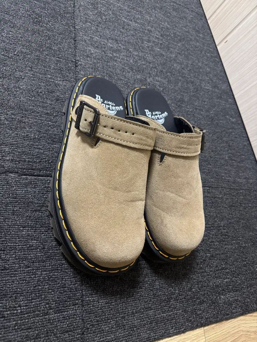  DR. MARTENS ドクターマーチン ゼブジャック スウェード ミュール 240 245 サンダル です サンダル サンダル ミュール