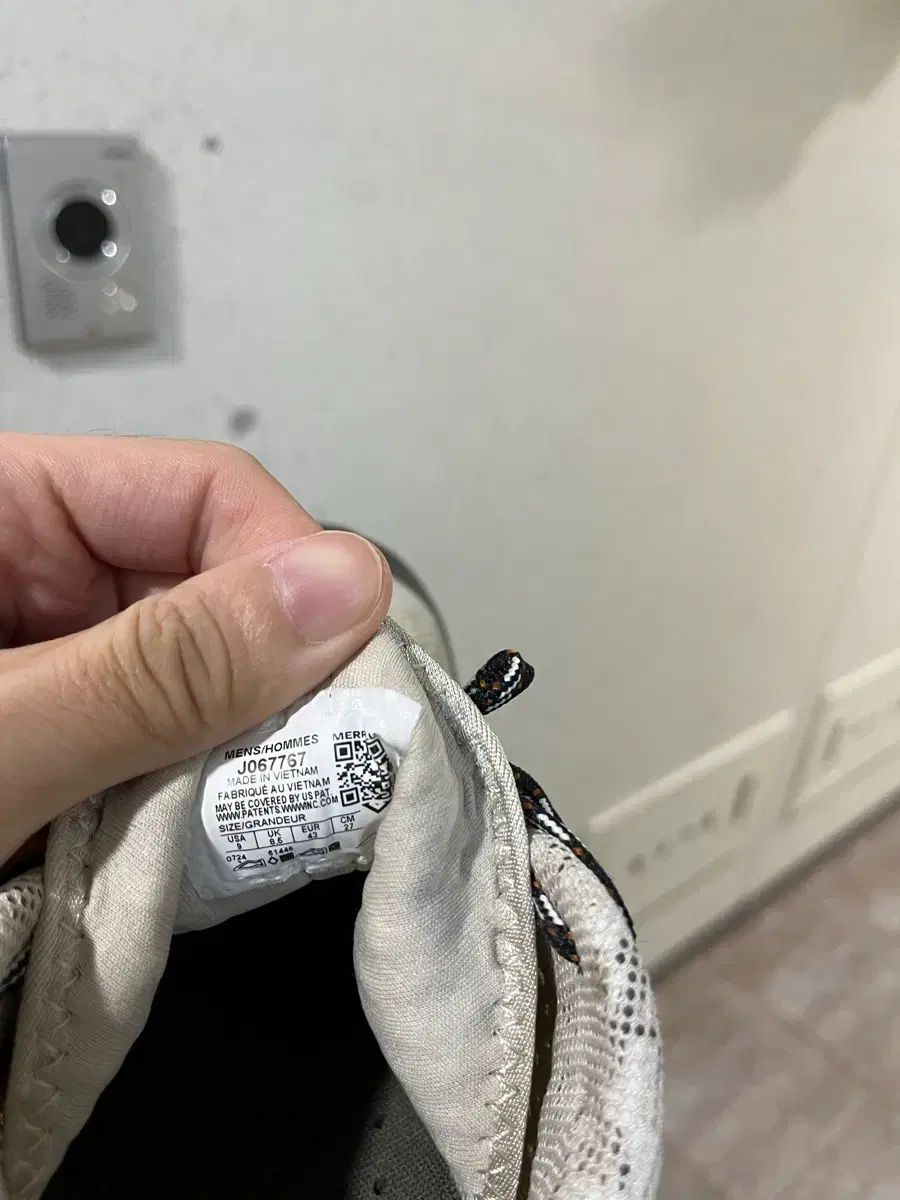 メレル ランニングシューズ 登山靴 高品質