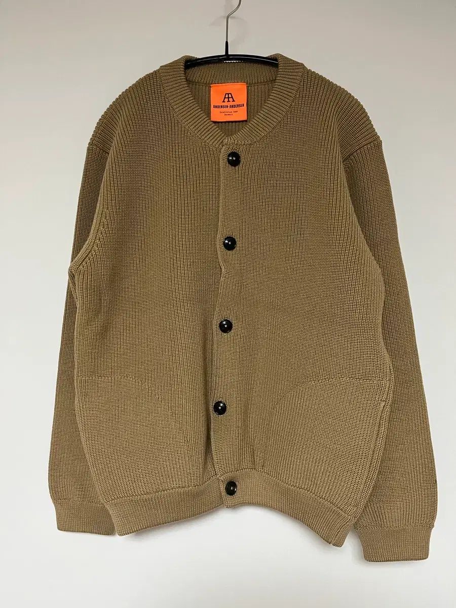 Andersen-Andersen アンデルセン スキッパー キャメル L