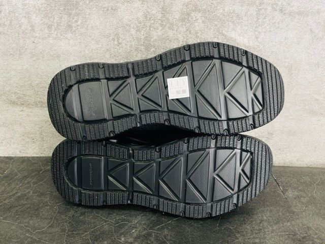 新品タグ付 SKECHERS HANDS FREE SwiftFit メンズ用 28cm 靴