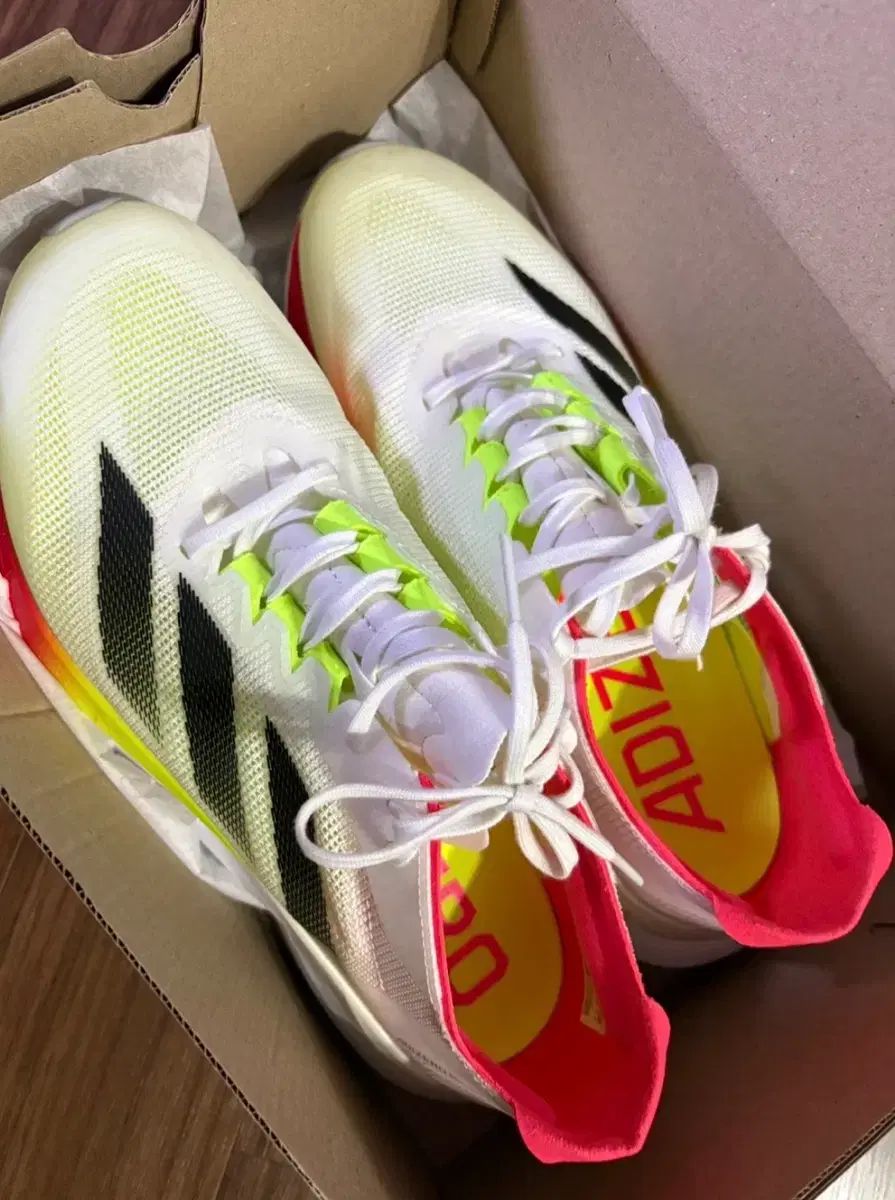 アディダス アディゼロ ボストン 12 W 245