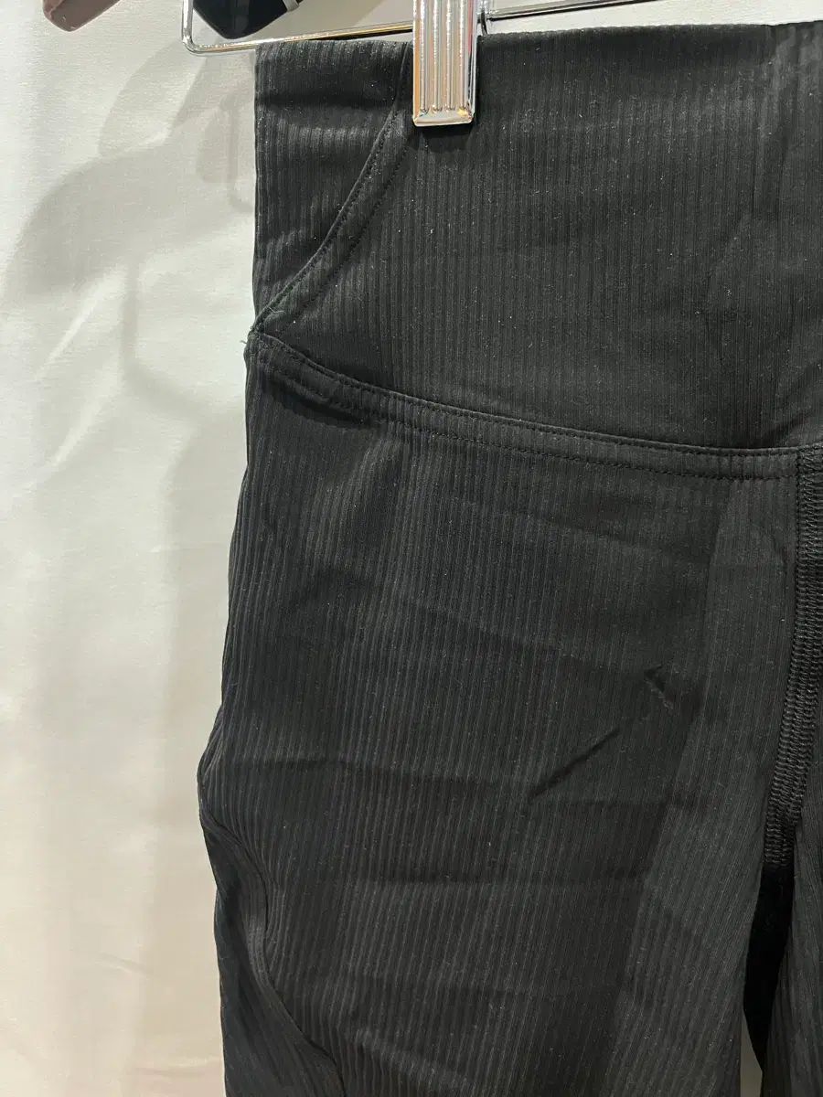 ルルレモン レディース タイツ ブラック 2