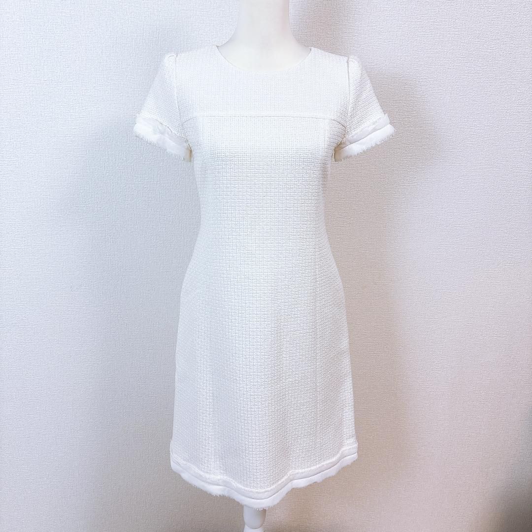 【美品】フォクシー　コットンツイードワンピース　半袖ワンピ　アイボリー 美品】FOXEY 半袖ワンピース 38 ツイード ホワイト ファー - メルカリ