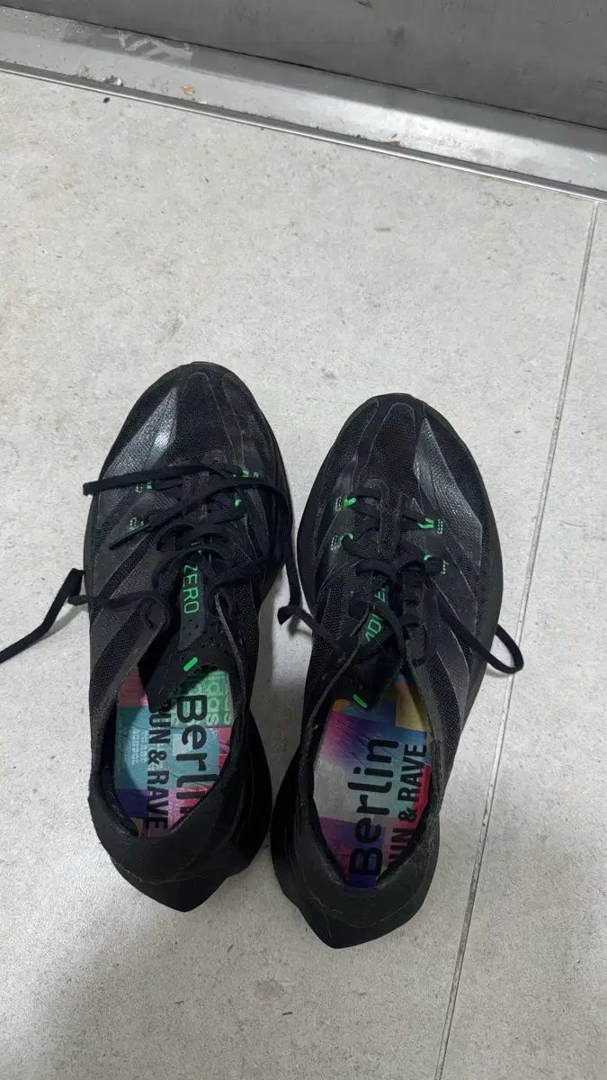 アディダス アディオス アディゼロ プロ3 230