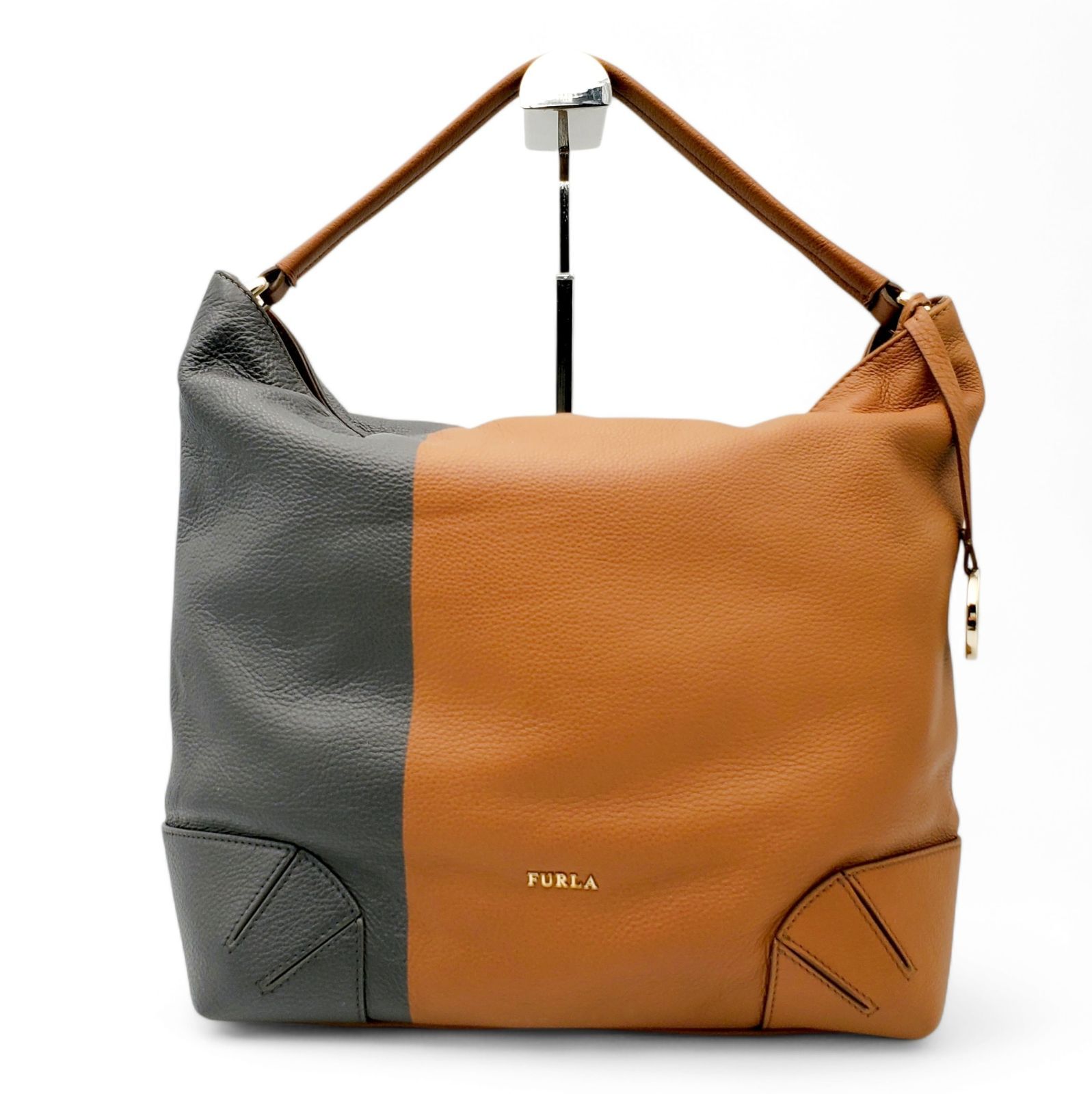 FURLA フルラ ワンショルダー ショルダーバッグ A4収納可能 バイカラー