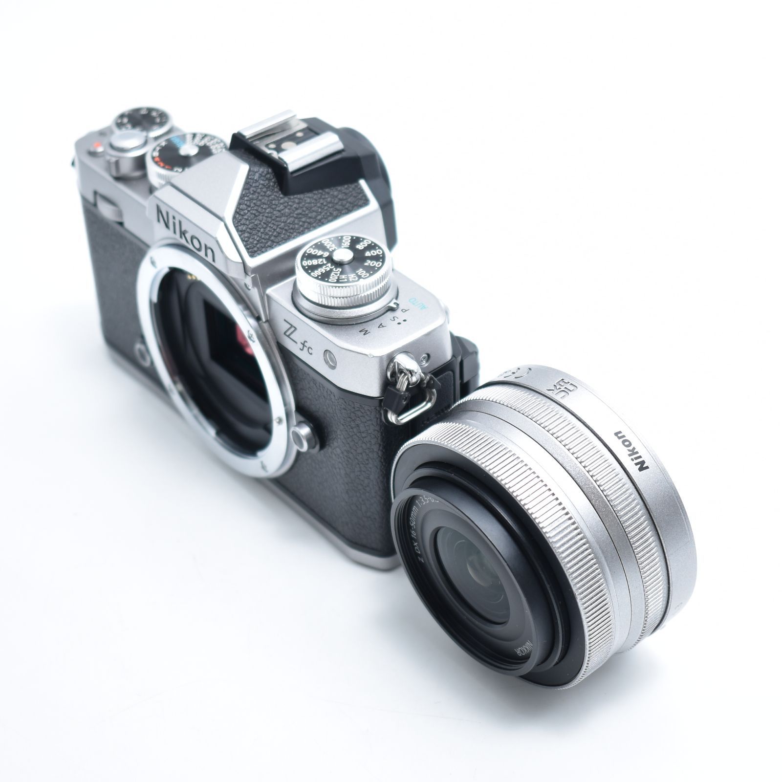 B 10635 Nikon ミラーレス一眼カメラ Z fc レンズキット NIKKOR DX 16 50 mm f 3 5 6 VR シルバー 付属 ZfcLK SL