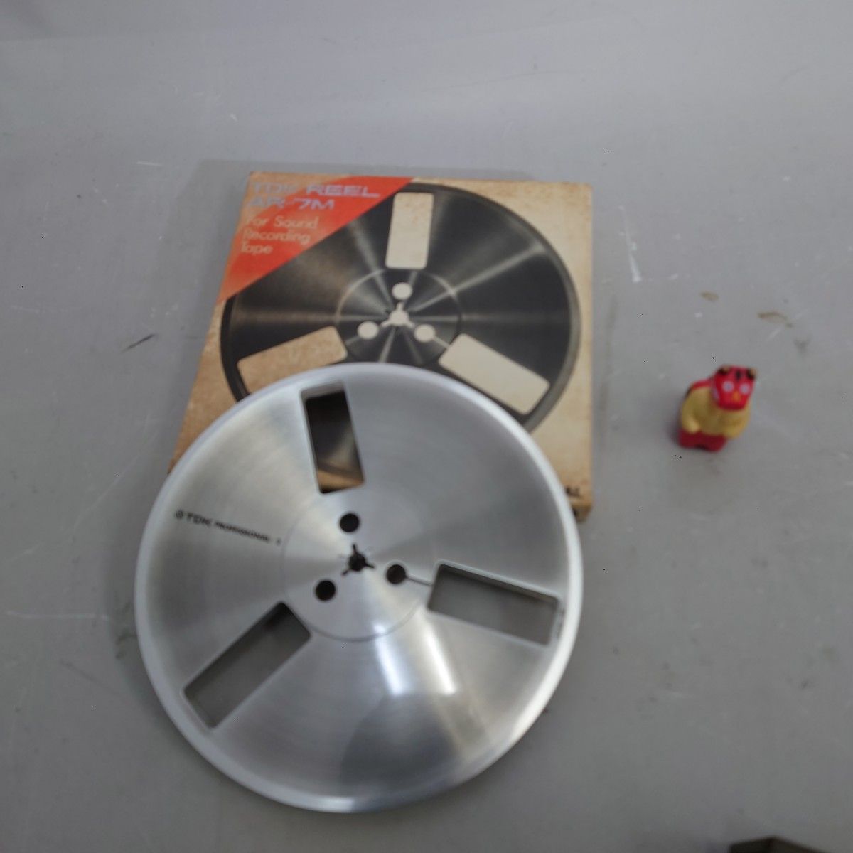 TDK AR 7 M 動作品 7インチ メタルリール オープンリールテープ用 録音用アルミリール z 2434