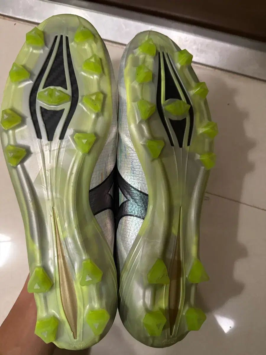 ミズノ アルファ2 ジャパン 300