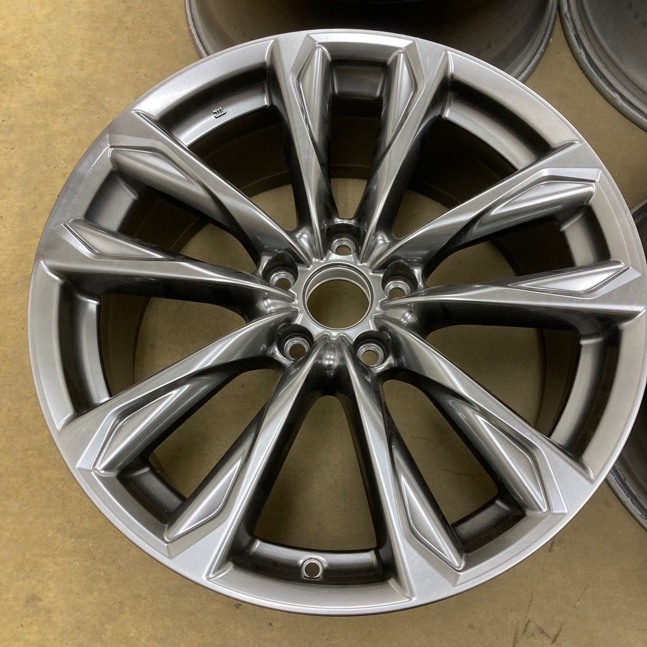 レクサス IS 19インチ 8 5 j 45 9 60 PCD 114 3