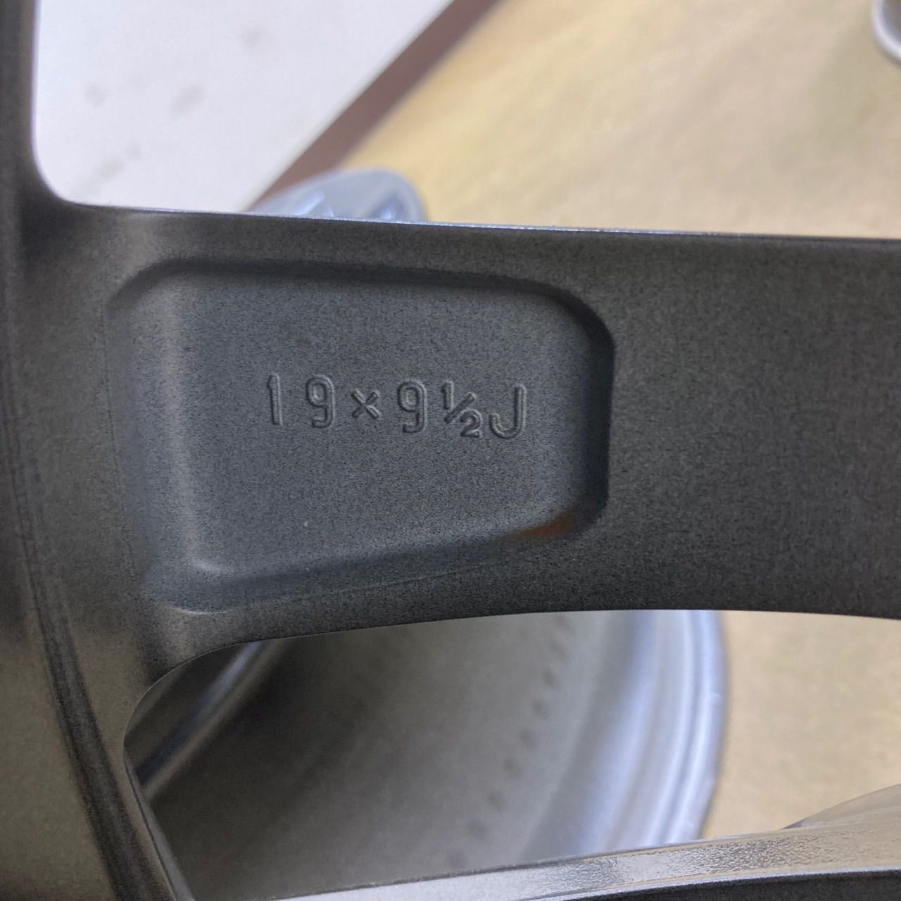  レクサス IS 19インチ 8 5 j 45 9 60 PCD 114 3 19インチ ホイール