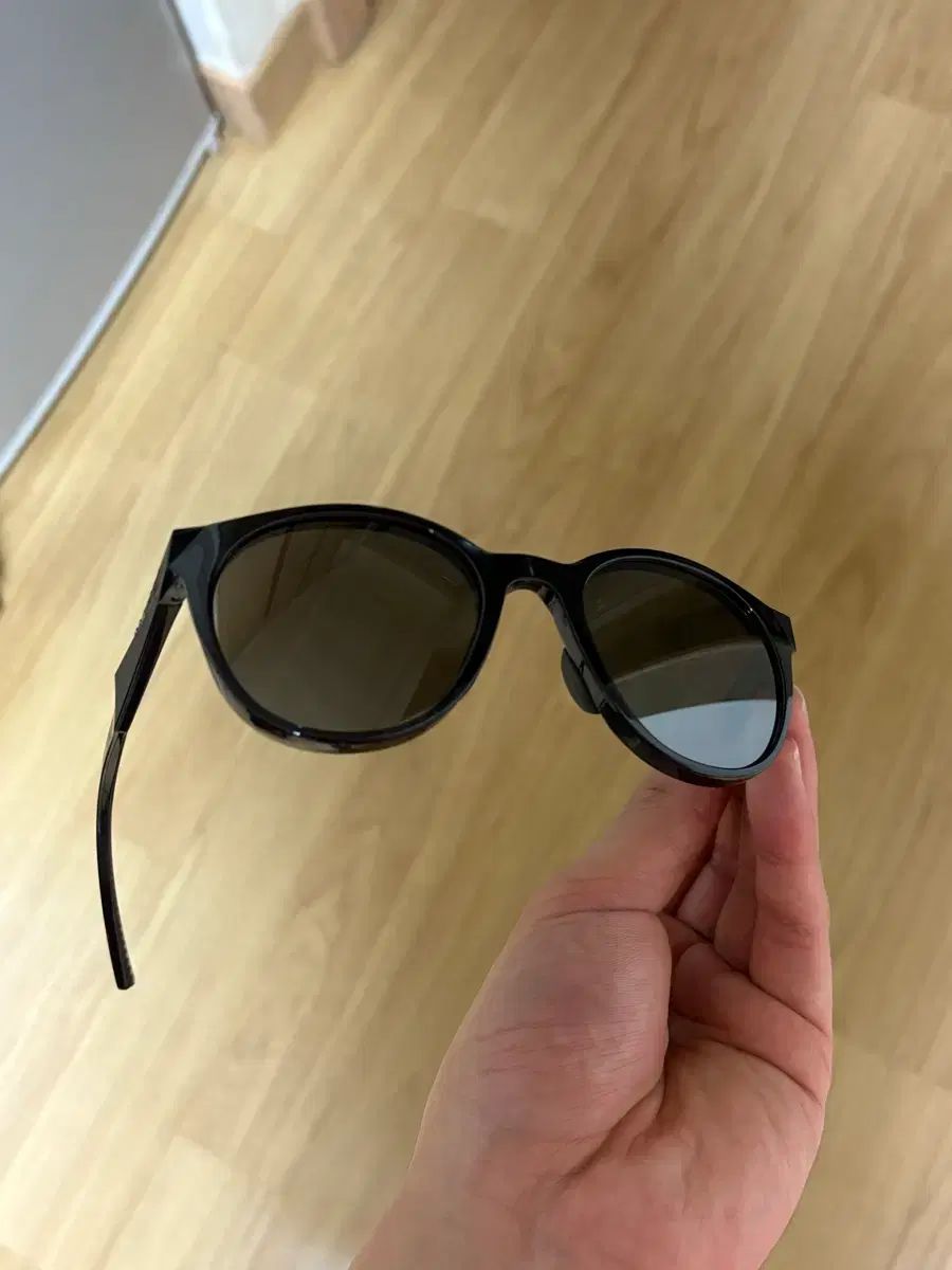 オークリー スピンドリフト サングラス ケース 含む