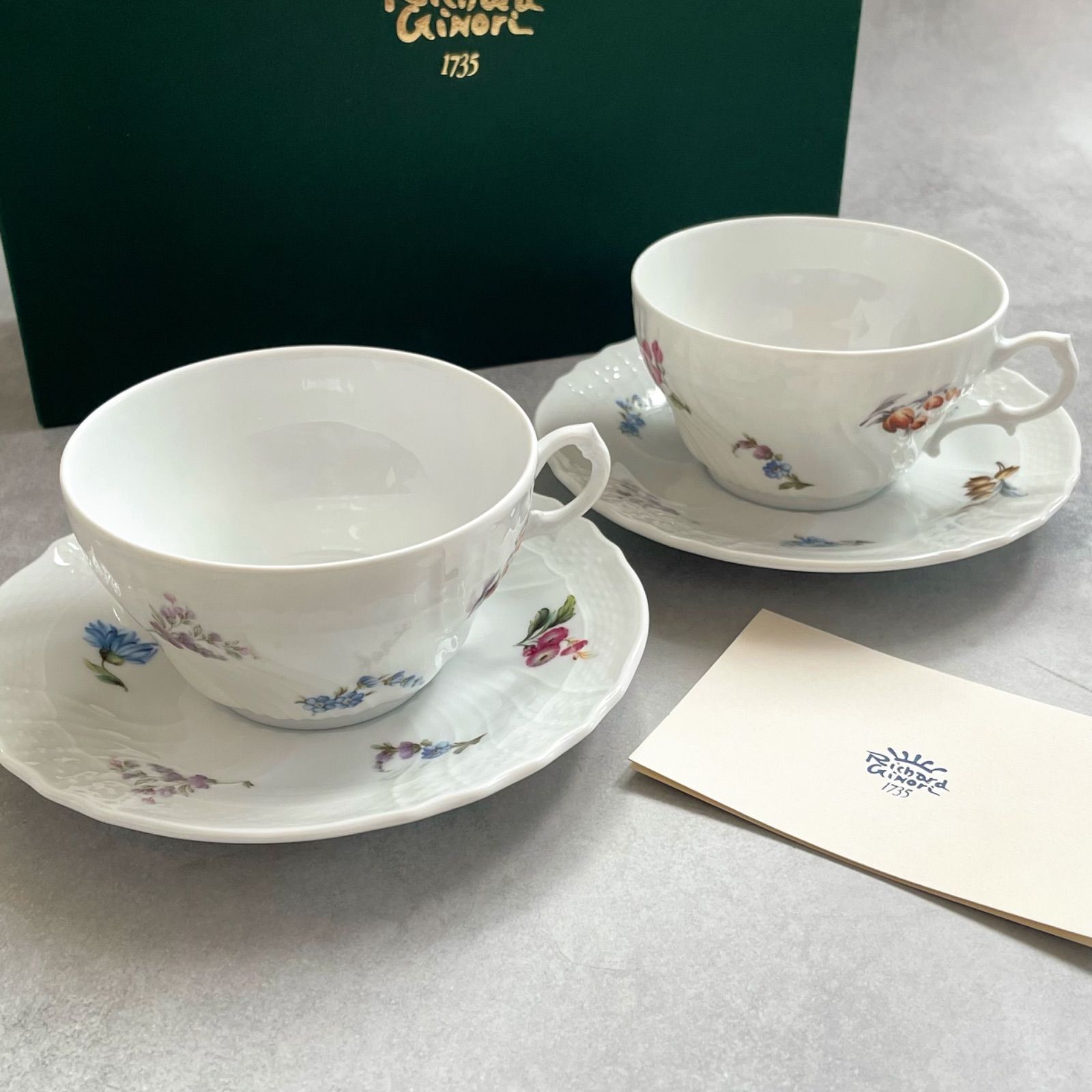 新品 ブランド箱入りリチャード ジノリ アンジェラ カップ＆ソーサー