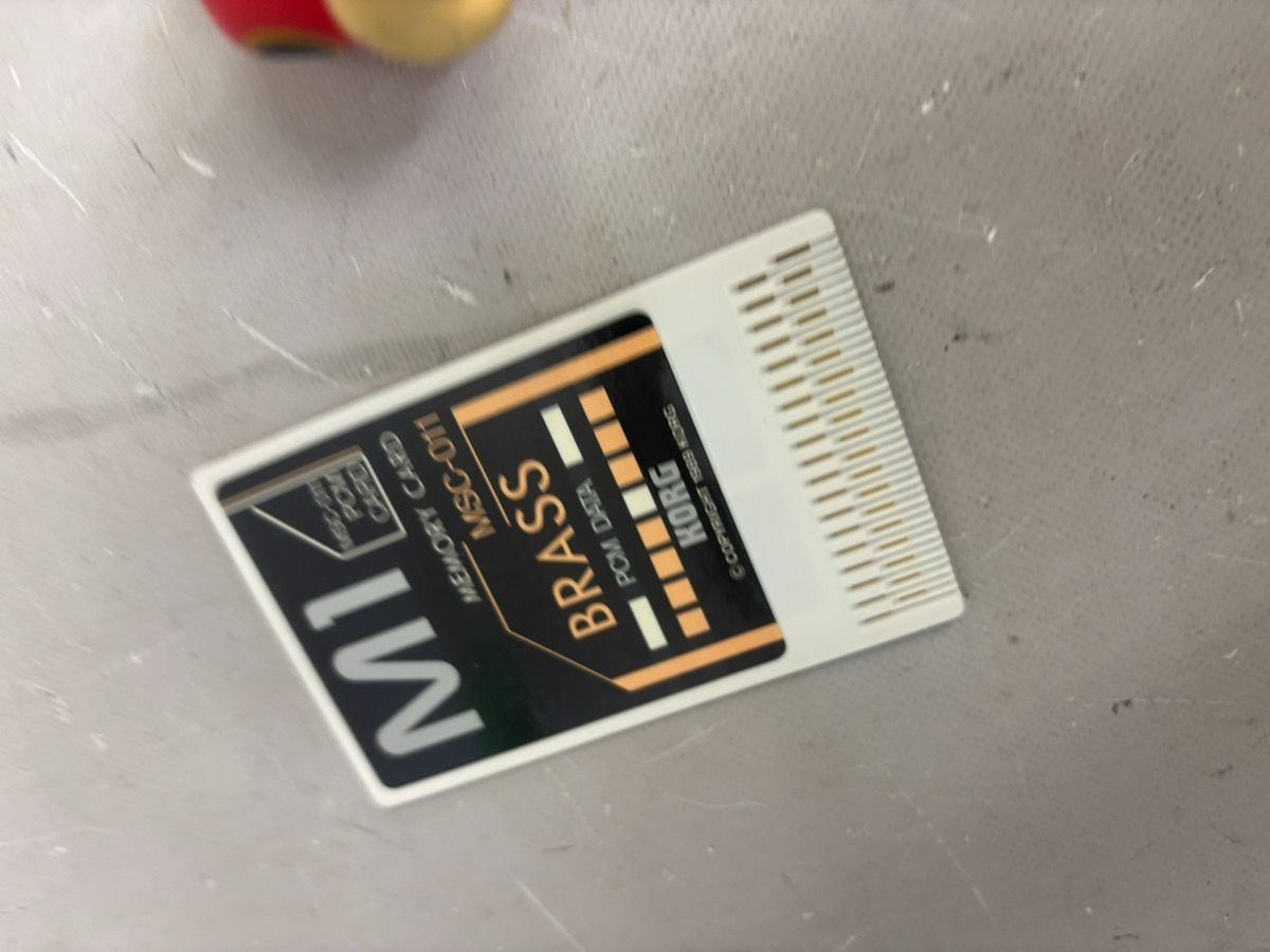 KORG MSC-011 M 1 BRASS PCMデータカード 動作品 本体のみ 音源拡張カード コルグ z-2438