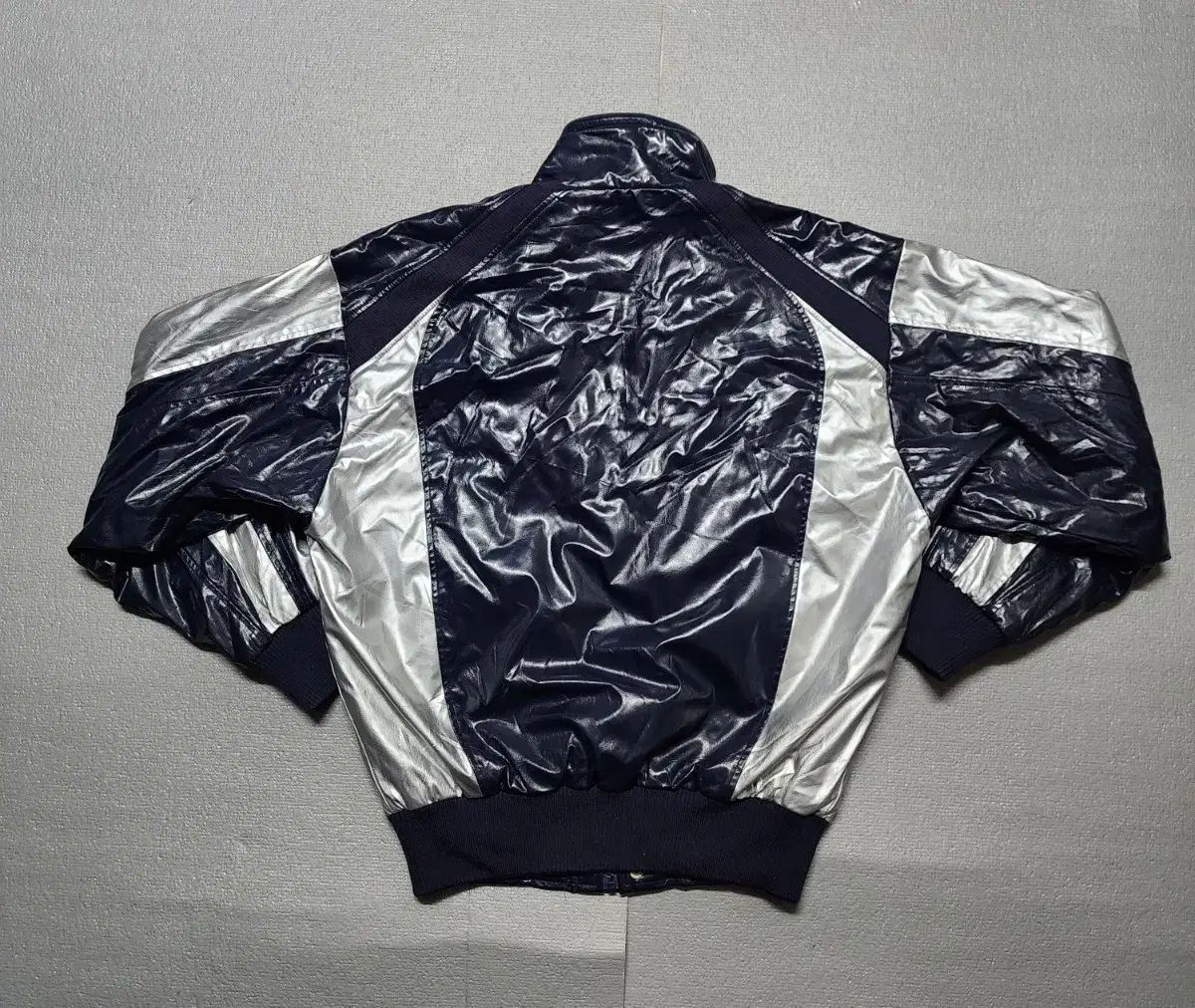 ヴィンテージ ミズノ ヴィクトリー STAGE 光沢 野球 アウター