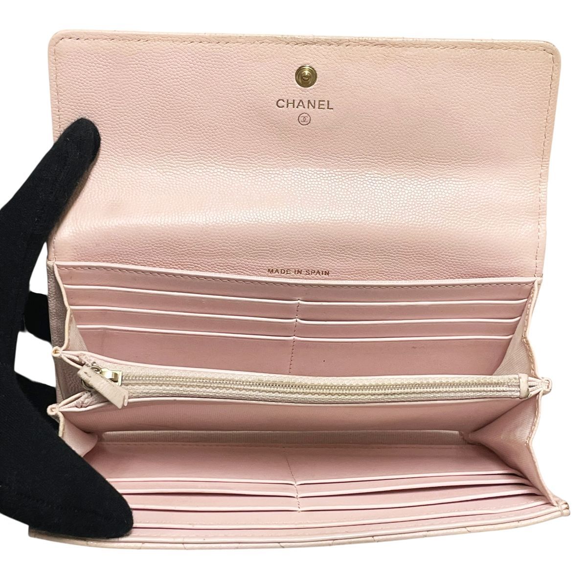 中古】 CHANEL シャネル マトラッセ フラップロングウォレット A50096