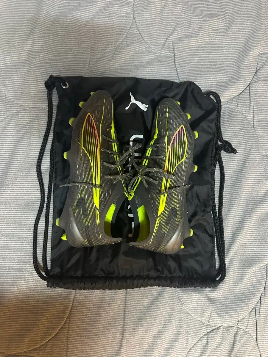  プーマ ウルトラ FG 27.5 フットサルシューズ シューズ