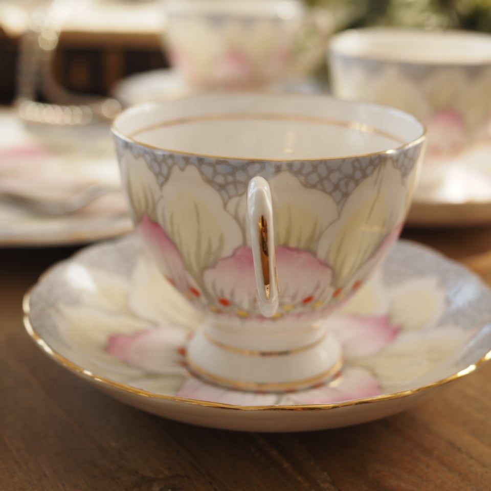 英国タスカンTUSCAN LOTUSピンク カップ＆ソーサー F 2