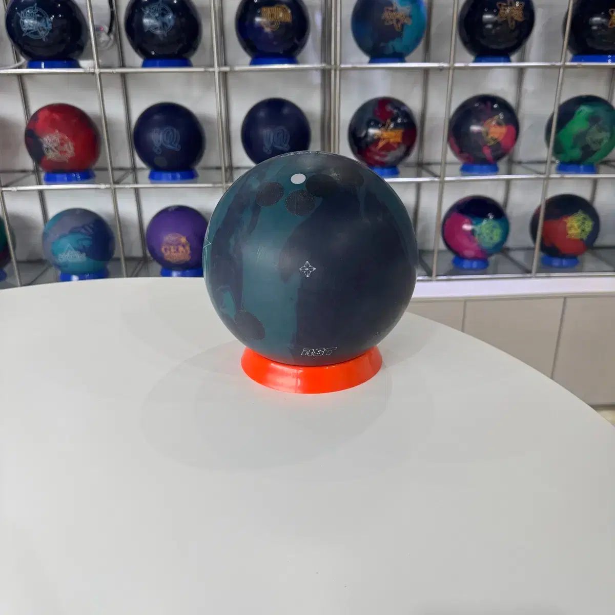 RST X 1 ボーリングボール リースジコウカノウ