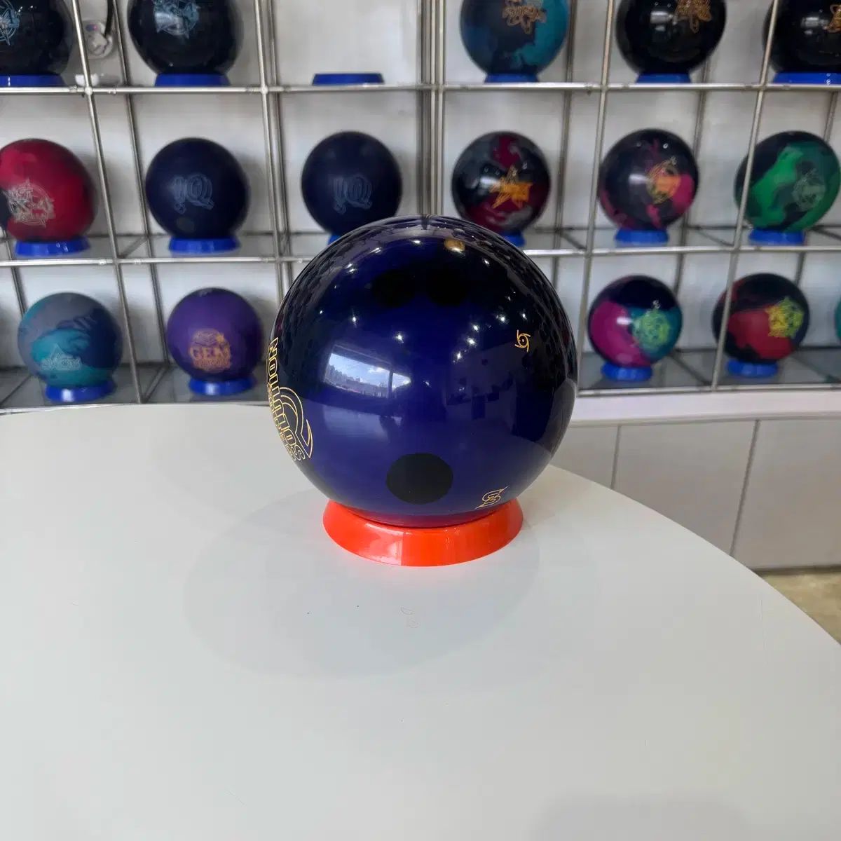 ジニアス ソリューション ボーリングボール リース ジ공