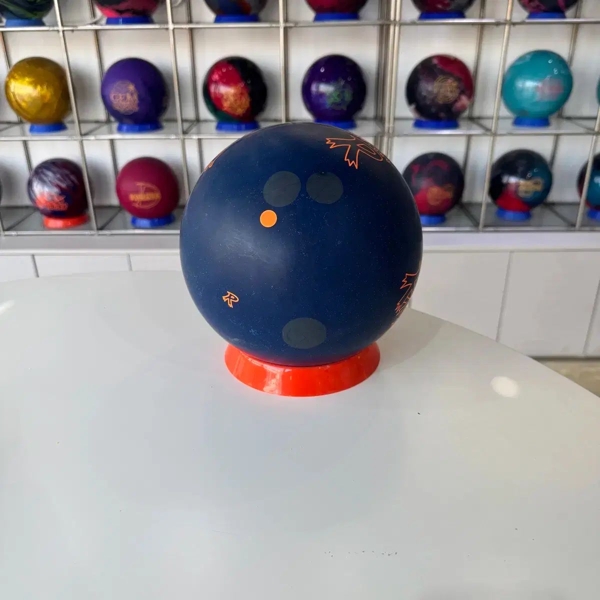 インフォーマー ボーリングボール LEE リース加工