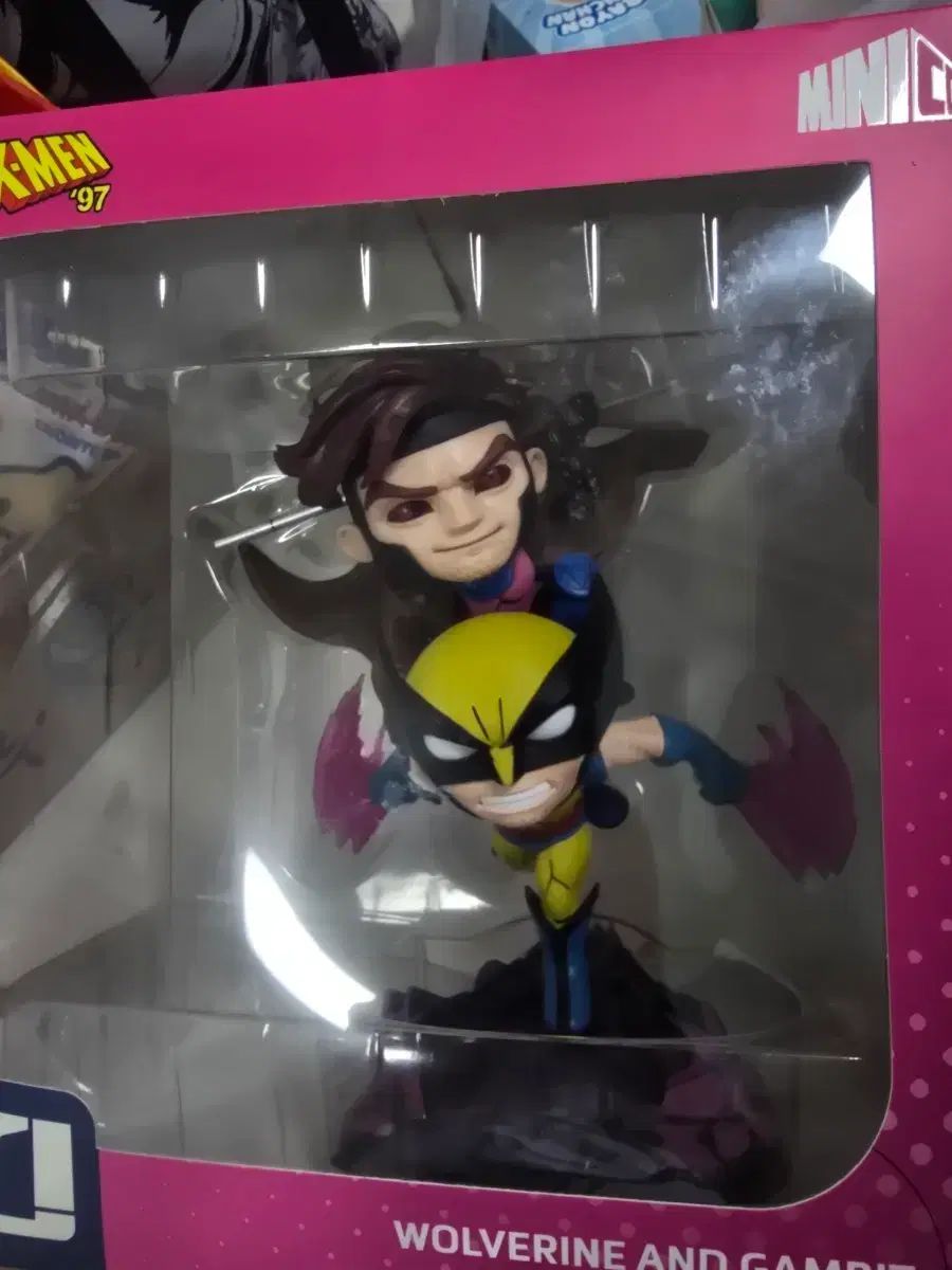 ミニ矢澤 にこ X Men ウルヴァリン ギャンビット フィギュア