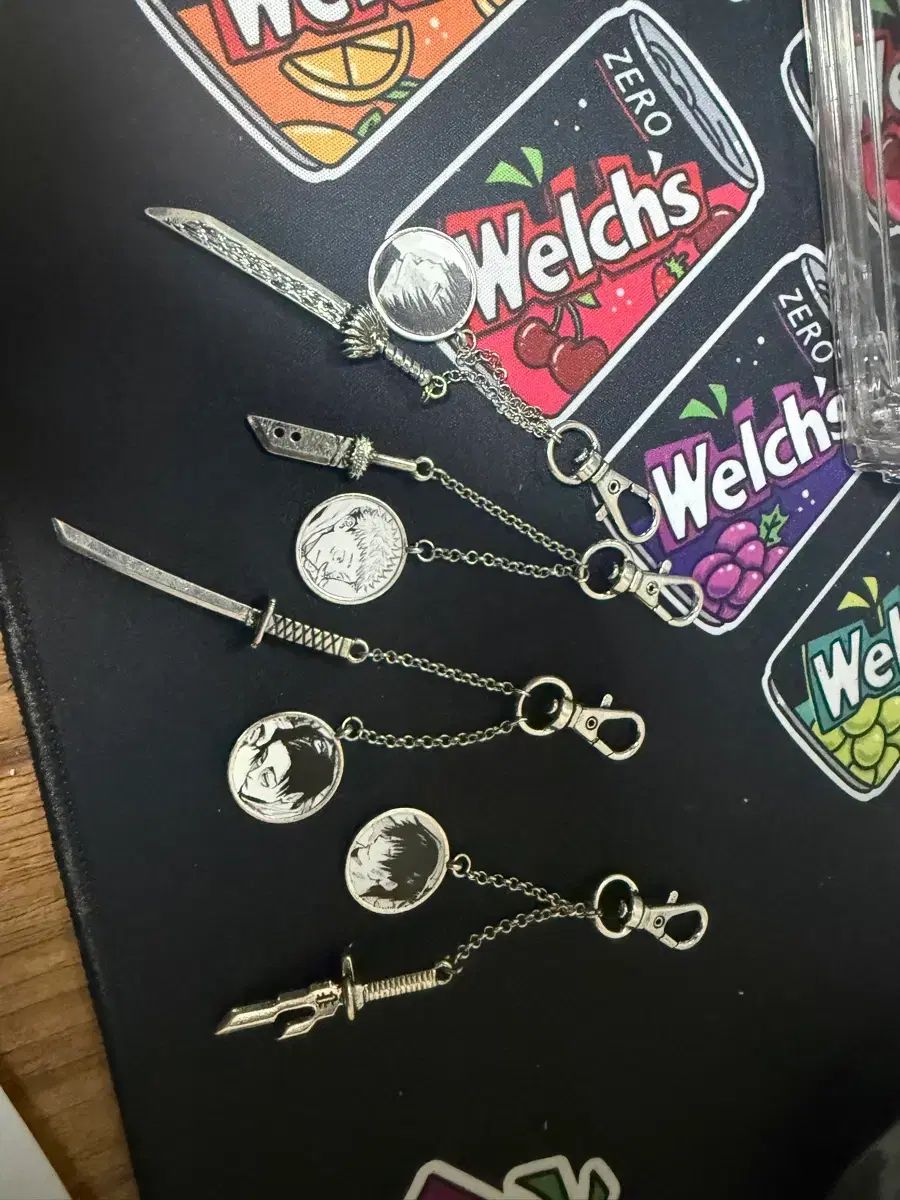 呪術廻戦 原画展 武器 メタルチャーム キーホルダー