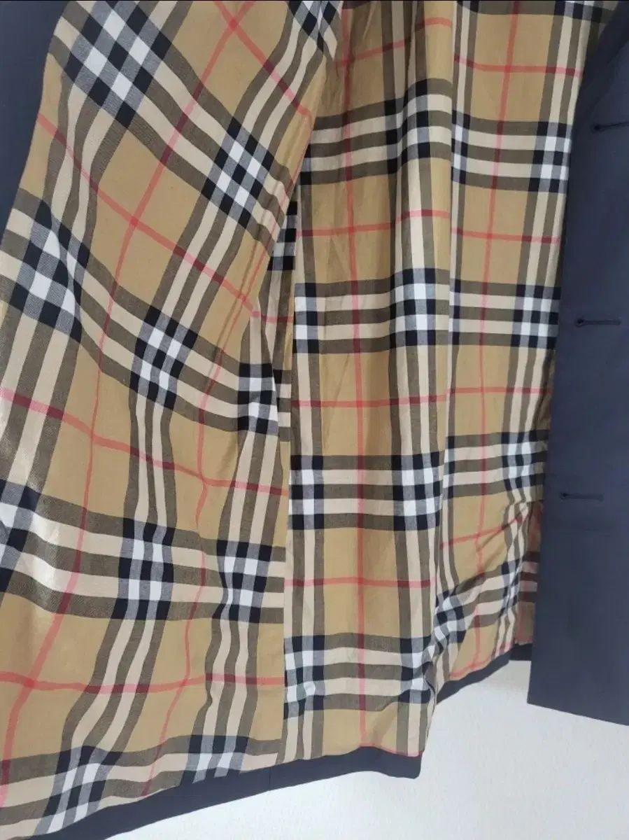 バーバリーチルドレン　キッズ　トレンチコート　98cm バーバリーチルドレン キッズ トレンチコート 98cm バーバリー