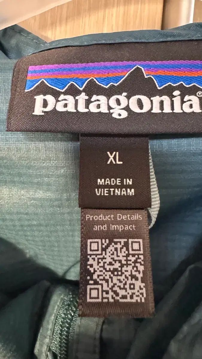 パタゴニア | フーディーニ XL