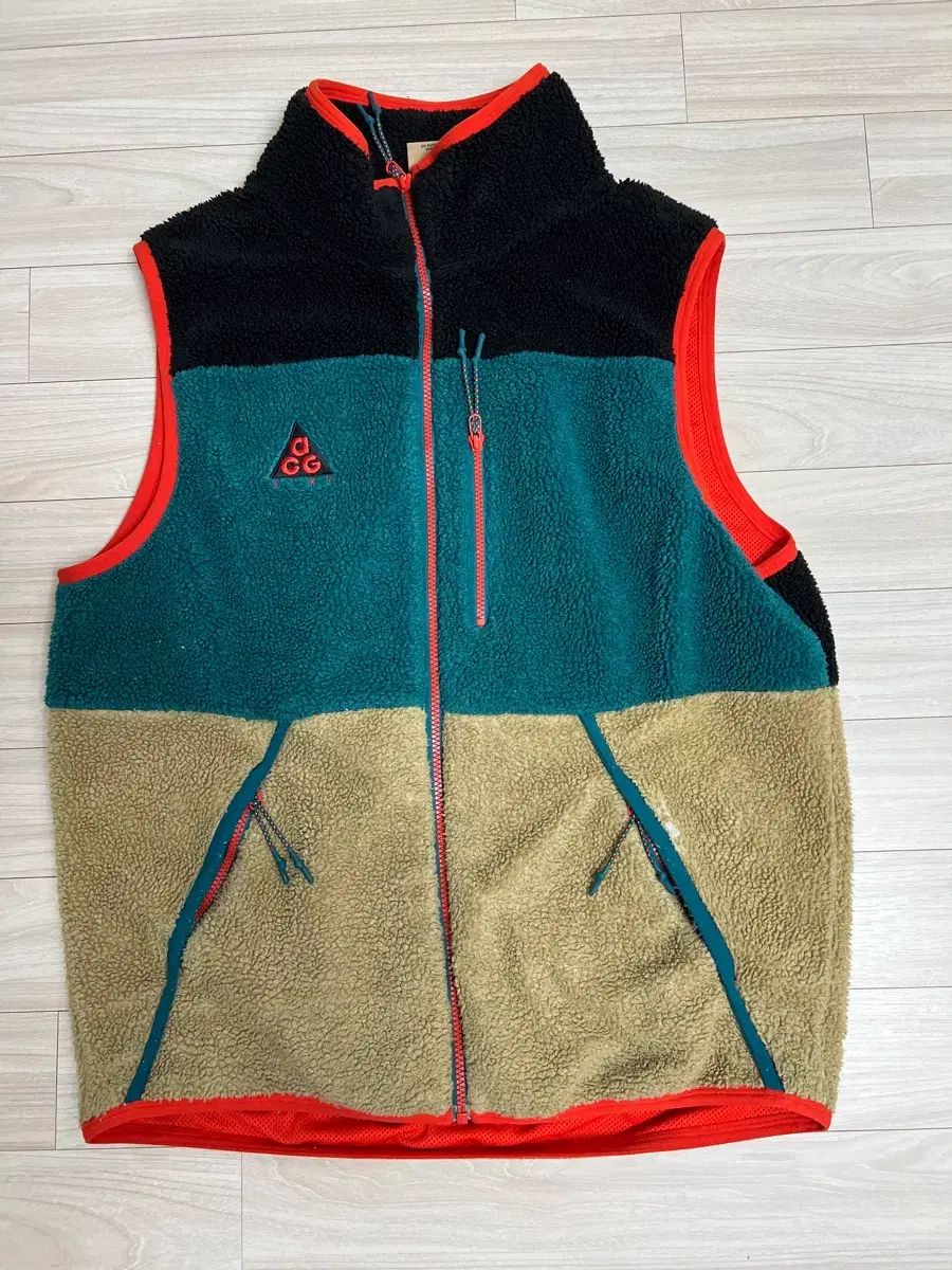 ナイキ ACG フリース ベスト US L サイズ