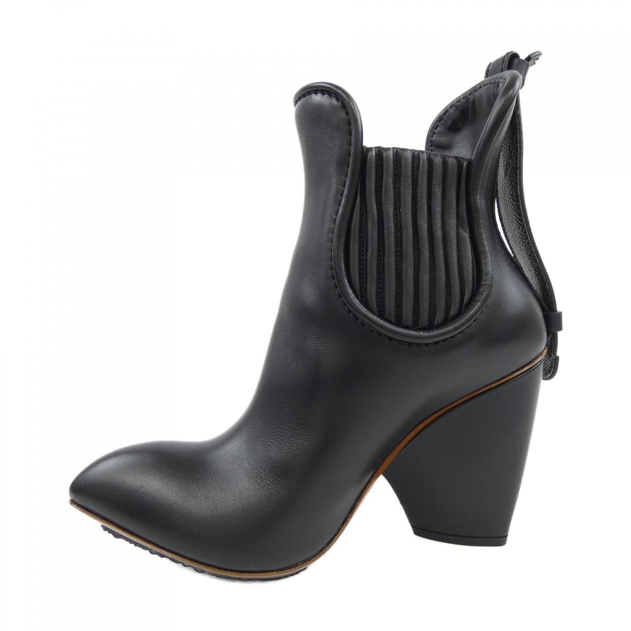 ルイヴィトン LOUIS VUITTON LVレガシーライン ブーツ