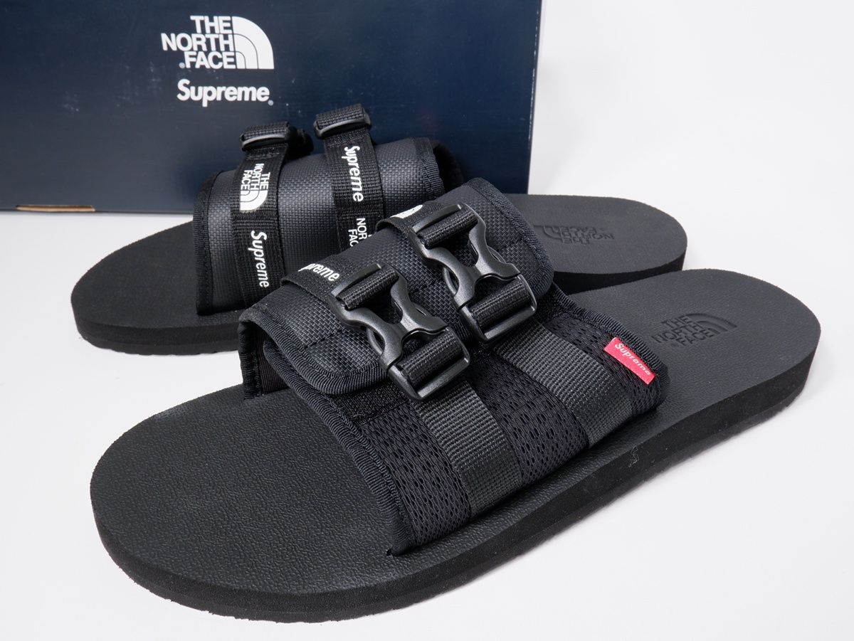 美品 おまけ付き 付属品完備 Supreme ノースフェイス サンダル 27cm SUPREMEシュプリーム ×THE NORTHFACEザ ノースフェイス TNF TREKKING