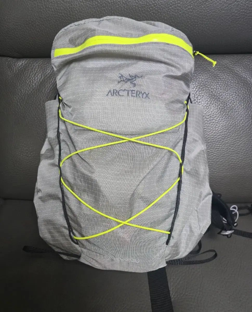 ARC TERYX アークテリクス Aerios 30 バックパック グレー