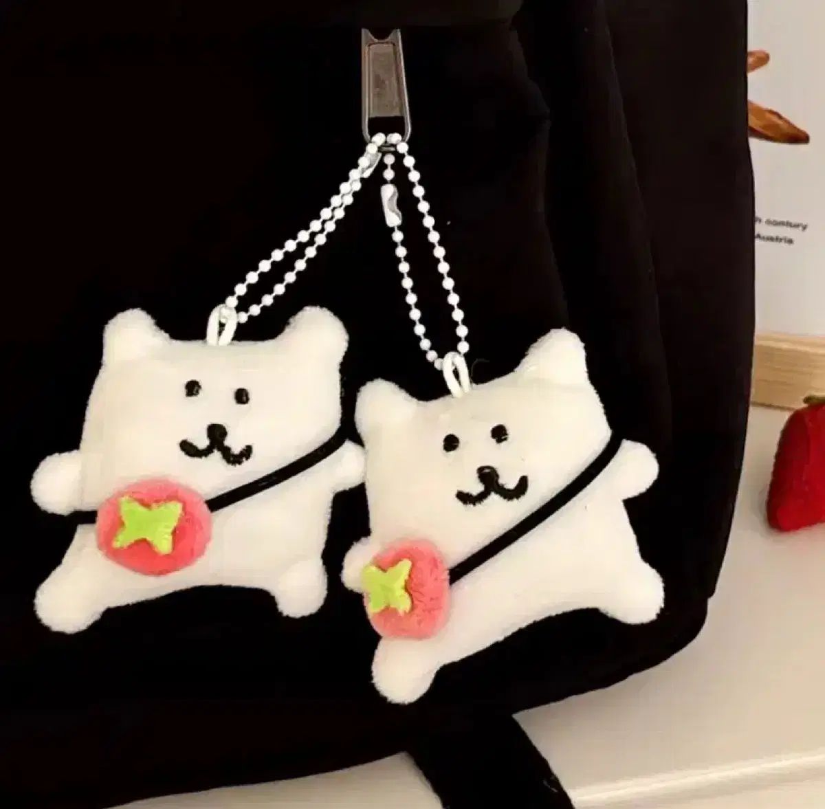 クマ ぬいぐるみ キーホルダー バッグ 装飾 自分ツッコミくま - メルカリ