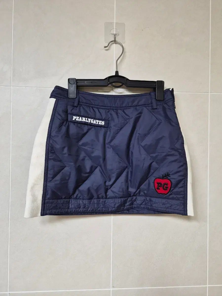 PEARLYGATES キルティング スカート ネイビー 25 - メルカリ