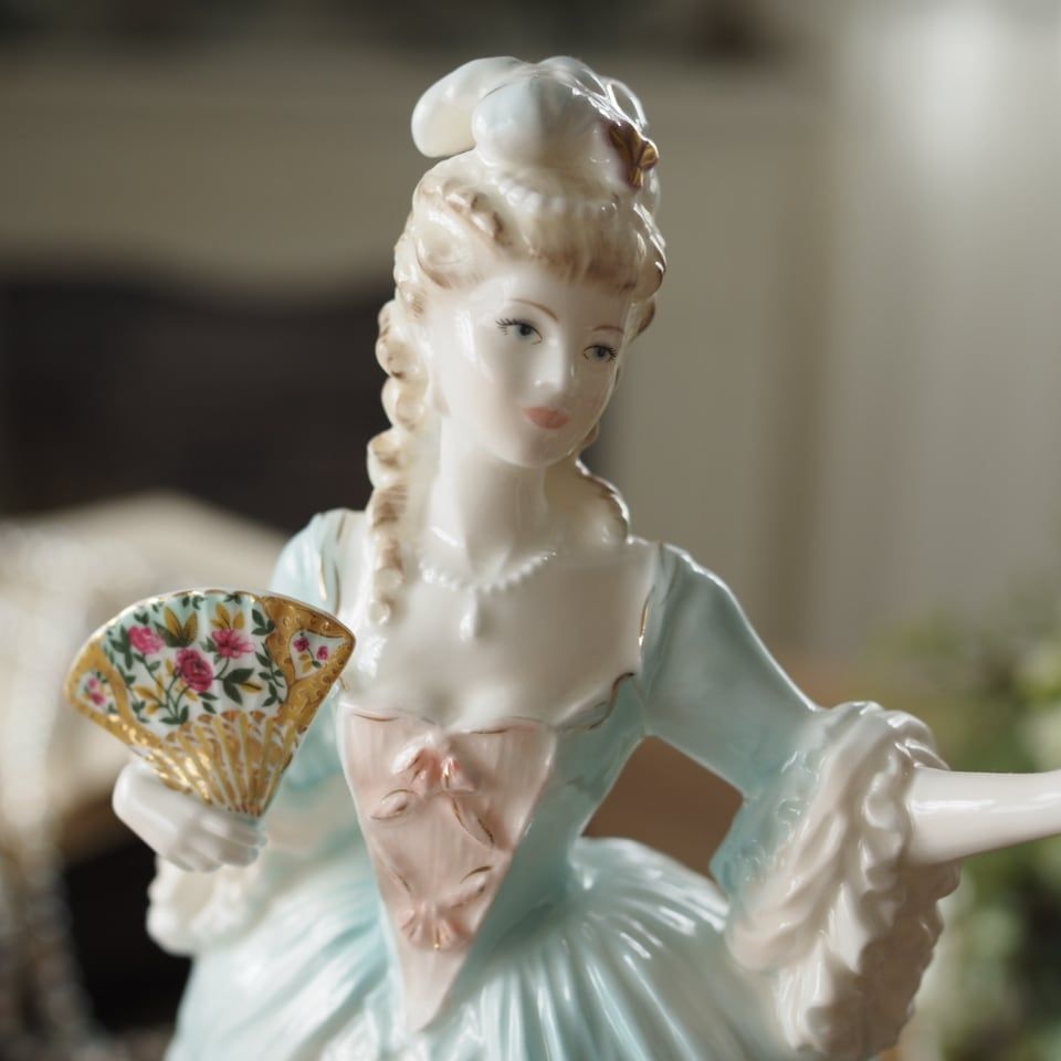  人気 英国コールポート フィギュリン マリーアントワネット F9 フォトフレーム 置物 インテリア小物