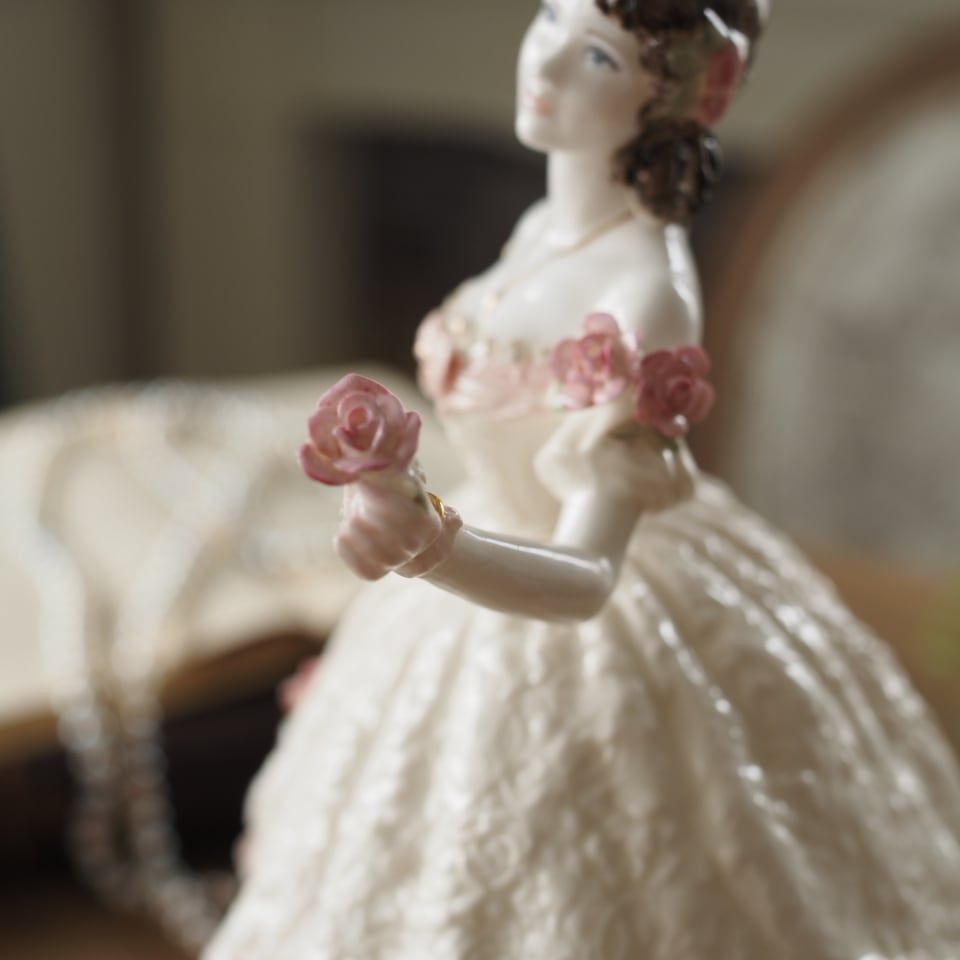 ウィンブルドン2001年　コールポート　フィギュリン　Winning Lady 希少 英国コールポート フィギュリン オリビアOlivia 1997年製 台座