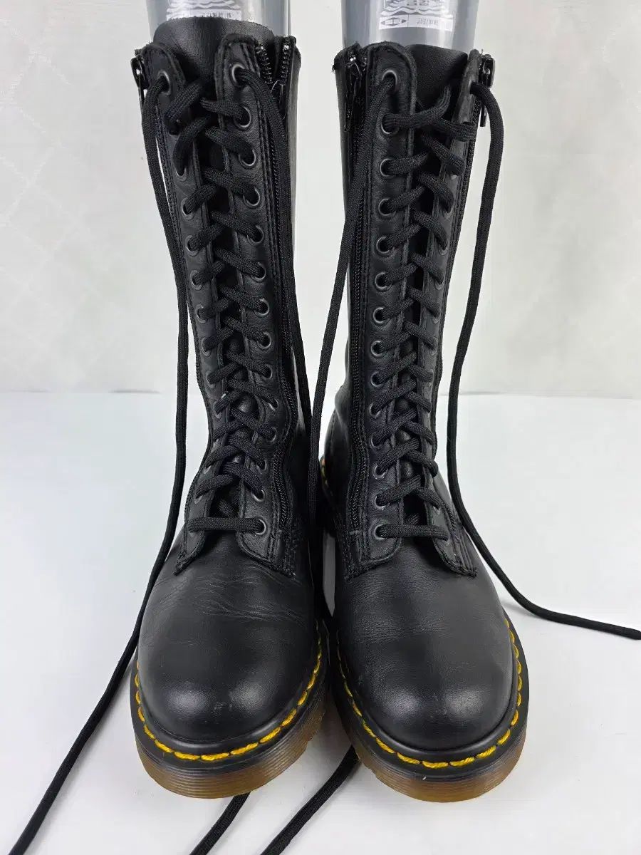 ヴィンテージ 230 DR. MARTENS ドクターマーチン バージニア 14ホール 9733 W