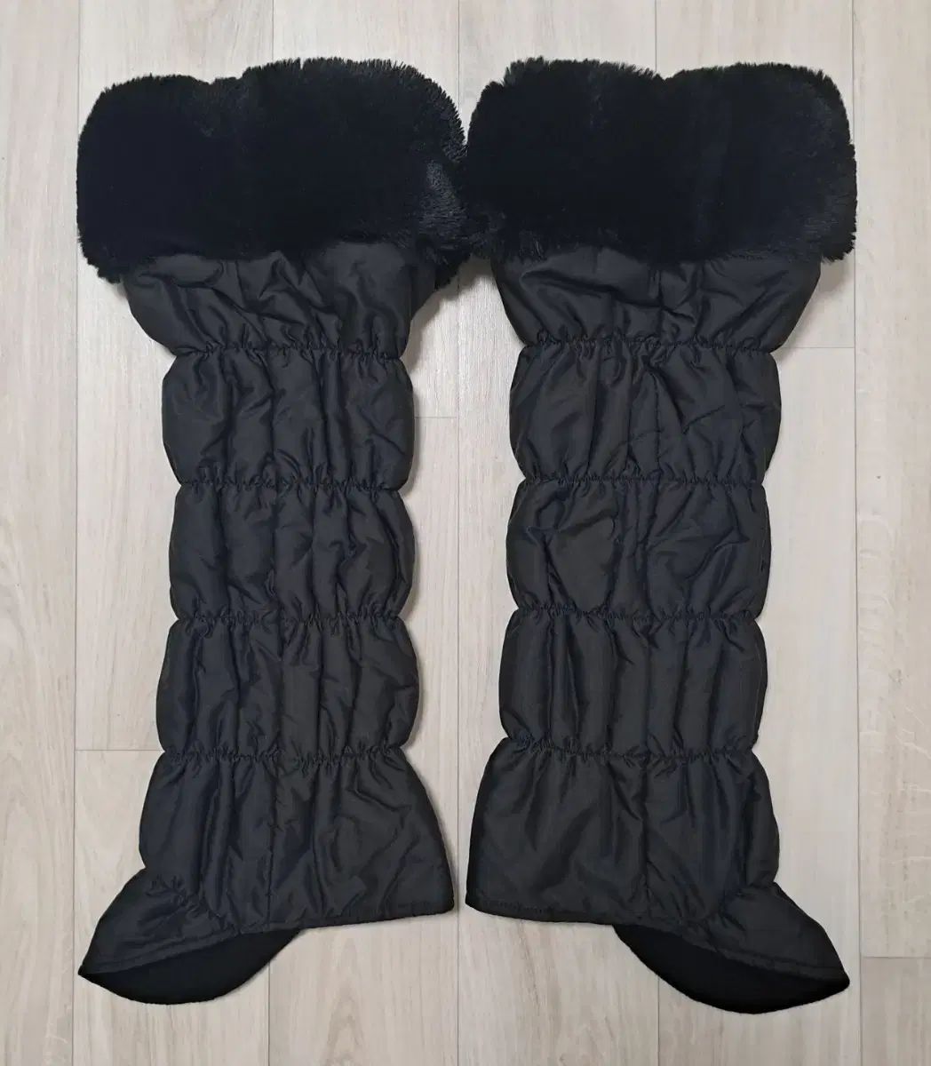 デニスゴルフ ダウン レグウォーマー ファー 防寒 レッグウォーマー 冬 ゴルフ用品 新 商品