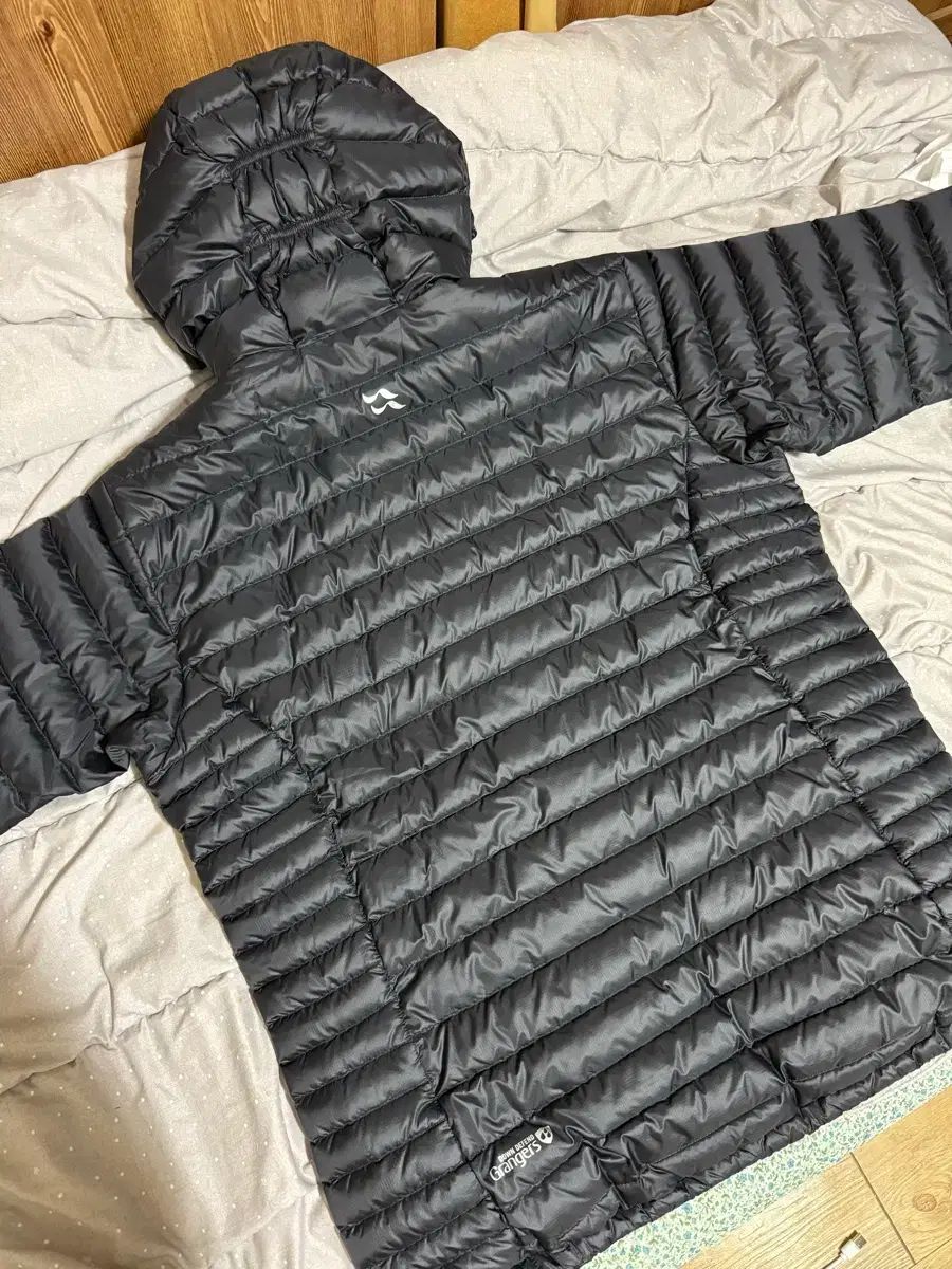 ラブ マイクロアルパイン Lサイズ