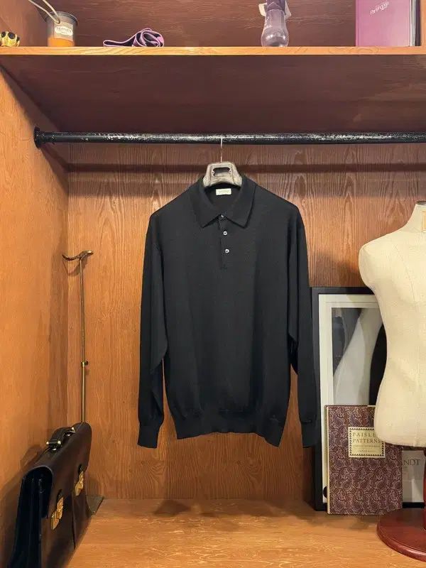 グランサッソ ウール シルク カシミア ポロニット 105