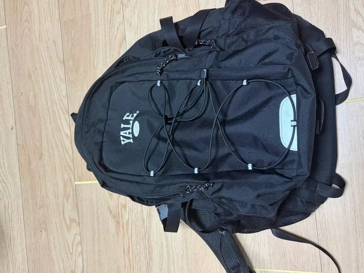 YALE イェール 黒 バックパック バッグ 45 L