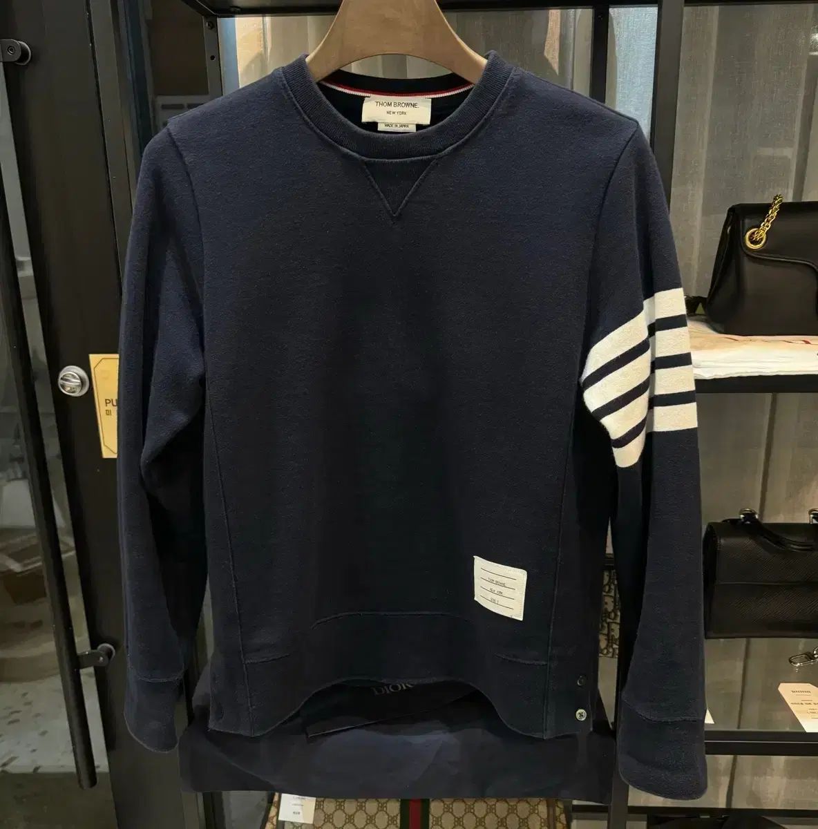 正規品/新モデル トム・ブラウン 斜めボーダー スウェット ネイビー