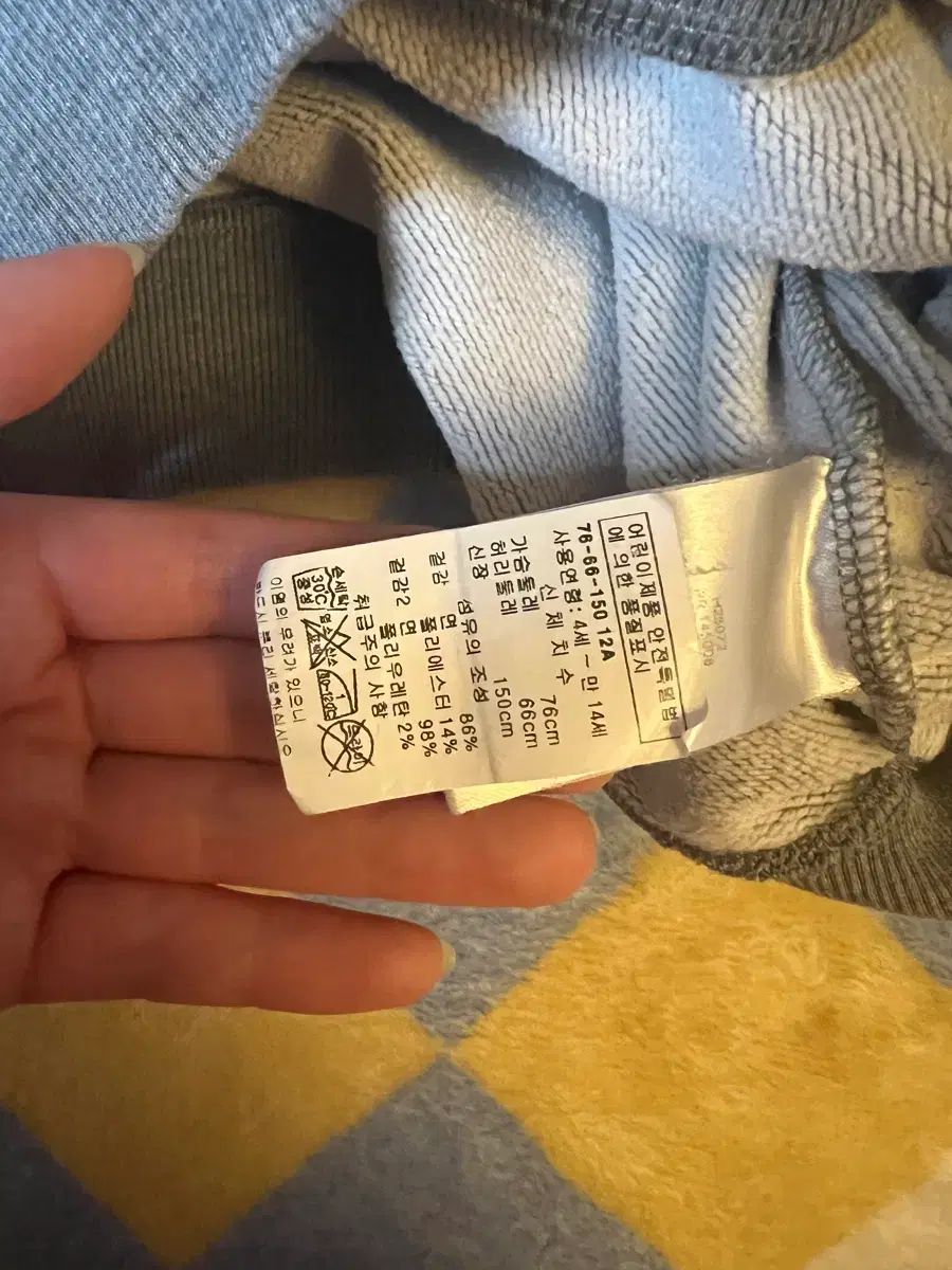 ジバンシィ スウェット