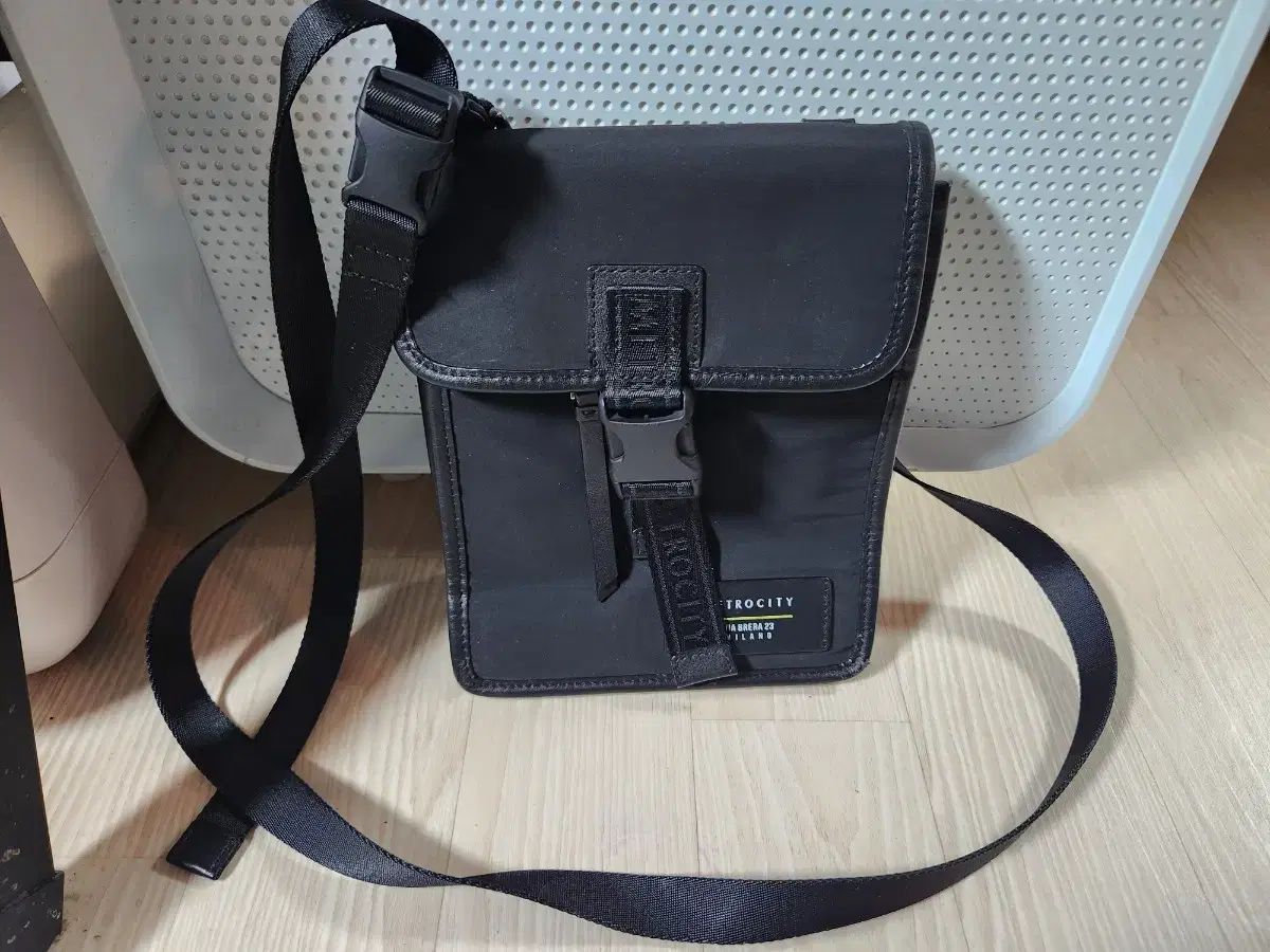 METROCITY メトロシティ MEN クロスバック