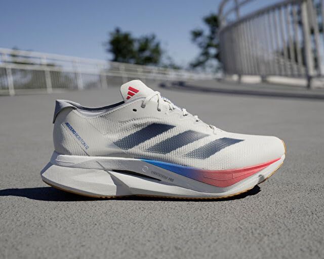 アディダス ランニングシューズ アディゼロ ボストン 12 MDF 81 コアホワイト ダークブルー ピュアルビー JI 4476 27.0 cm